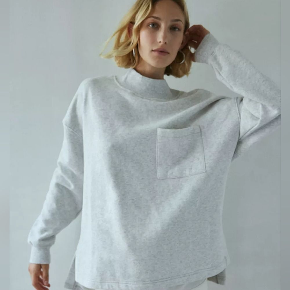 NWT Out From Under grey Mock Neck fleeced Pullover Sweatshirt size xs